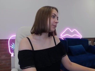 carolinka on cam for live nude video chat