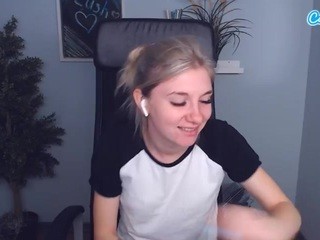 daniella-true on cam for live nude video chat