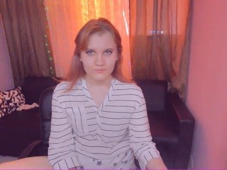 HannahMeow on cam for live nude video chat
