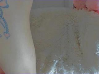 little_sophie9 on cam for live nude video chat