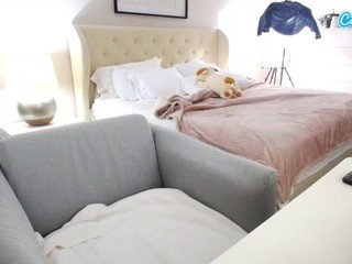 Sunny on cam for live nude video chat