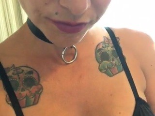 dumbblonde69 on cam for live nude video chat