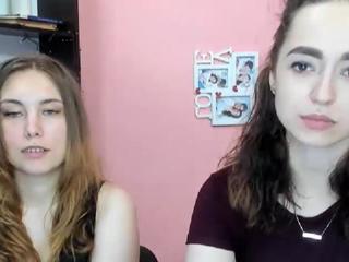 pettylove on cam for live nude video chat
