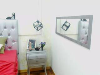 sweet-miia on cam for live nude video chat