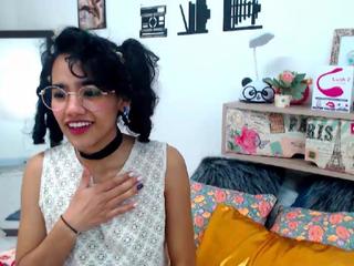 sweett-angell on cam for live nude video chat