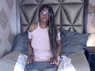 Charlote on cam for live nude video chat