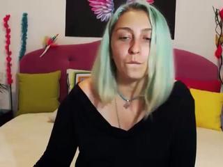 aruny on cam for live nude video chat
