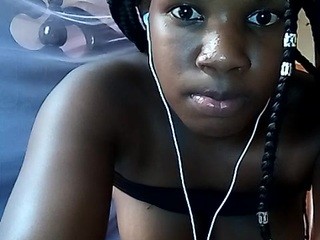 blackgirl4u on cam for live nude video chat