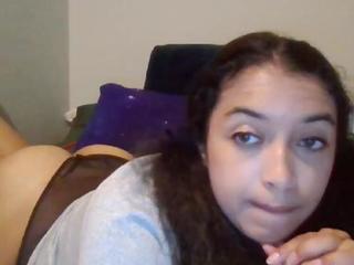JuiceboxJay (Its_me_ya_baby) on cam for live nude video chat