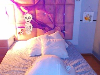 aishakoga on cam for live nude video chat