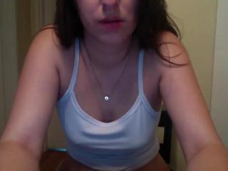 miabvnks on cam for live nude video chat