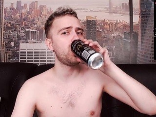 andyahr on cam for live nude video chat