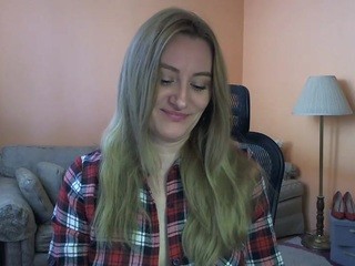 AnissaReyah on cam for live nude video chat