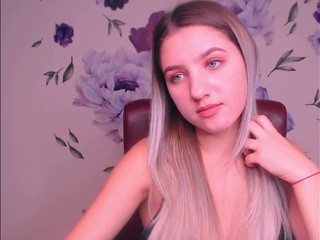carmen-berry on cam for live nude video chat