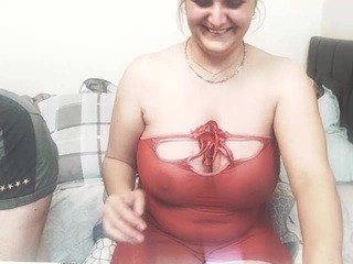 enjoys3x on cam for live nude video chat