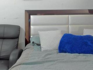 EROTIKA_OLIVERS on cam for live nude video chat