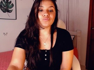 ?, mia-daniels? on cam for live nude video chat