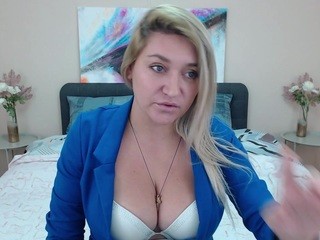 honeyricca on cam for live nude video chat