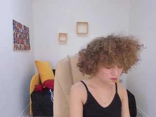jiaa on cam for live nude video chat