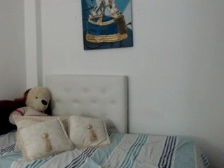 karenna on cam for live nude video chat