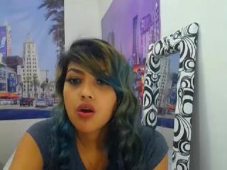 lia-latynx on cam for live nude video chat