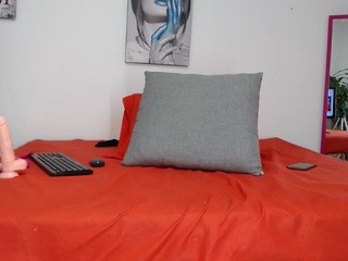 megan-rh on cam for live nude video chat