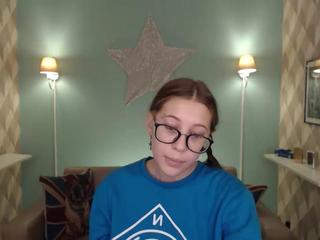 pollybrowny on cam for live nude video chat