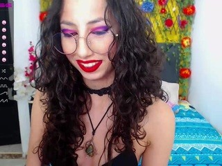 reiikaburn on cam for live nude video chat