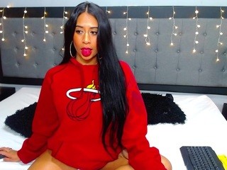 sophia-lopeez on cam for live nude video chat