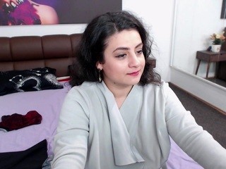 spunkyelsie on cam for live nude video chat