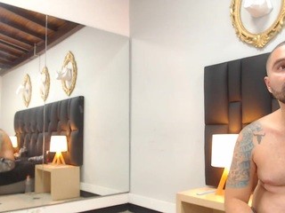 victoria-and-david on cam for live nude video chat