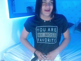 akira-z , ♠️♥️ on cam for live nude video chat