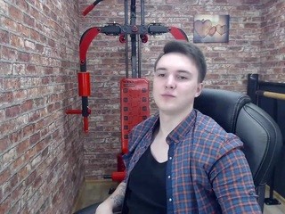 brucejaler on cam for live nude video chat