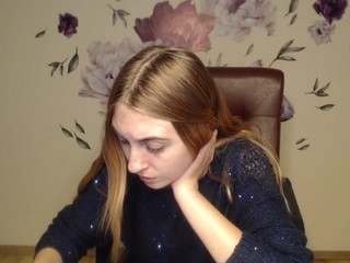 helen-cooper on cam for live nude video chat