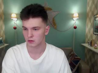 ianbarloy on cam for live nude video chat
