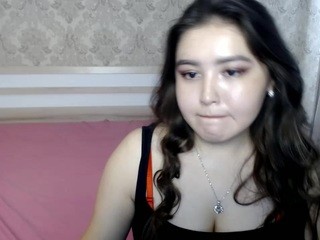 inessa8 on cam for live nude video chat