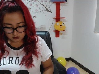 khloe-pinkd on cam for live nude video chat