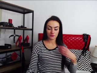 ladykelsey on cam for live nude video chat