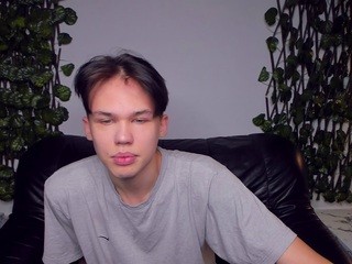 leasean on cam for live nude video chat