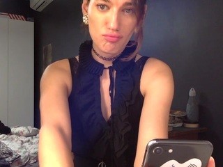 lenaboner on cam for live nude video chat