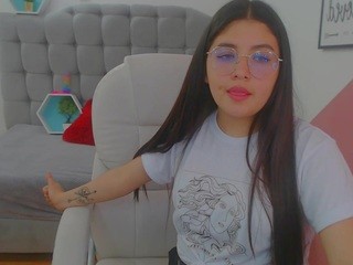 luna-12 on cam for live nude video chat