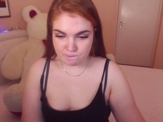 mia-lin on cam for live nude video chat