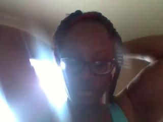 pretty-brown19 on cam for live nude video chat