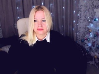 sierramendi on cam for live nude video chat