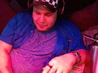 thedreadpirateroberts on cam for live nude video chat