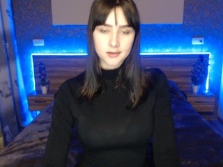 veronica-larson on cam for live nude video chat