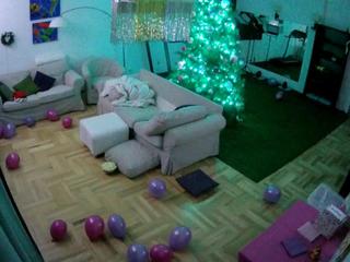voyeurcam-julmodels-living-2 on cam for live nude video chat