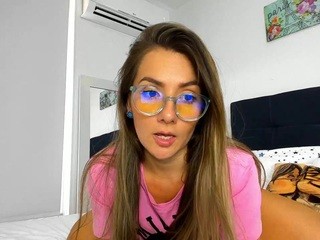 April Santorini, ⭐️? on cam for live nude video chat