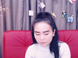 lolamuri on cam for live nude video chat