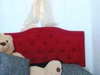 molly, ? on cam for live nude video chat